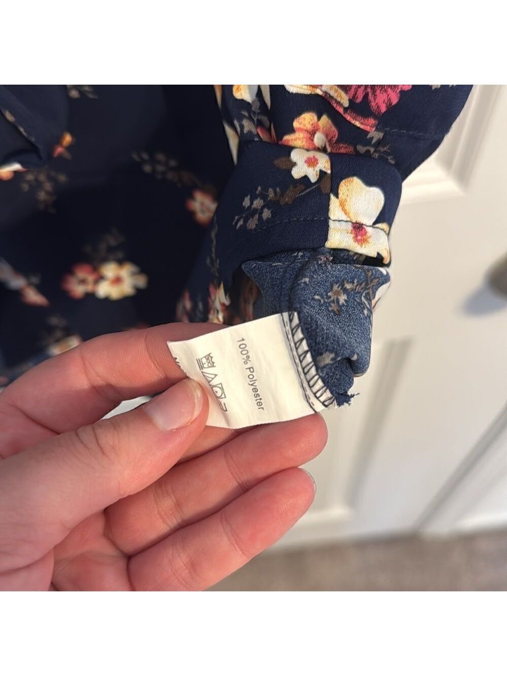 Blue/Pink Floral Blouse - Picture 5 of 6